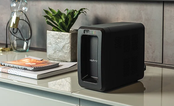 Nobreak Attiv 700 VA religando automaticamente quando luz volta, bateria carregando mesmo desligado